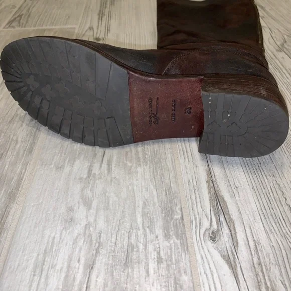 Women’s Donald J Pliner Vintage suede boots - Picture 6 of 15